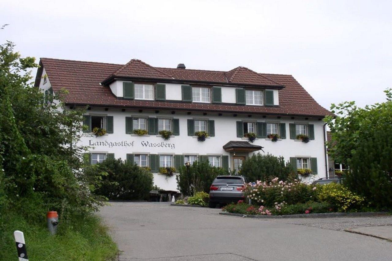 Hotel Wassberg Forch Extérieur photo